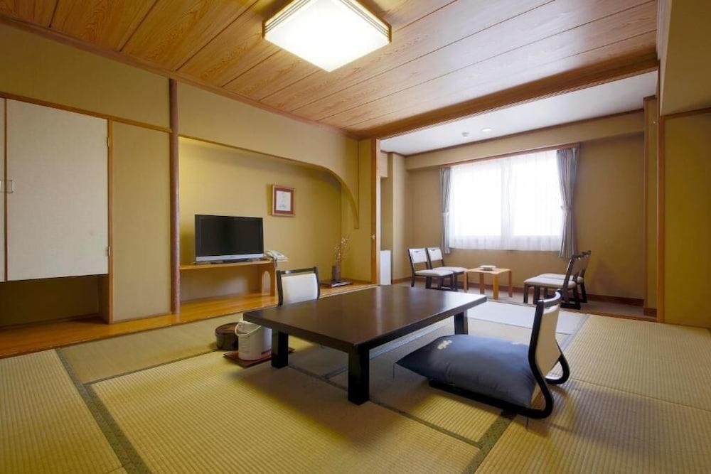 Shiga Park Hotel Яманути Экстерьер фото